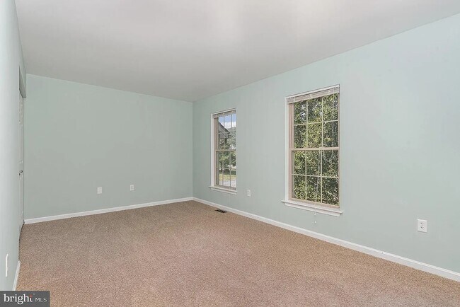 Building Photo - 109 Hunters Ridge Dr