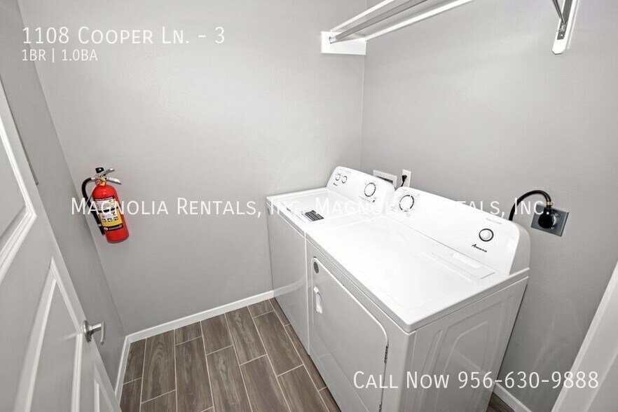 Building Photo - 1108 Cooper Ln