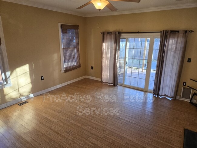 Building Photo - 9654 14th View St