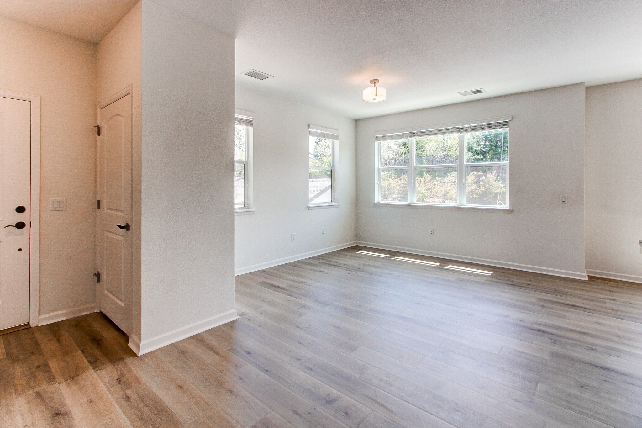 Building Photo - 4658 Copeland Cir