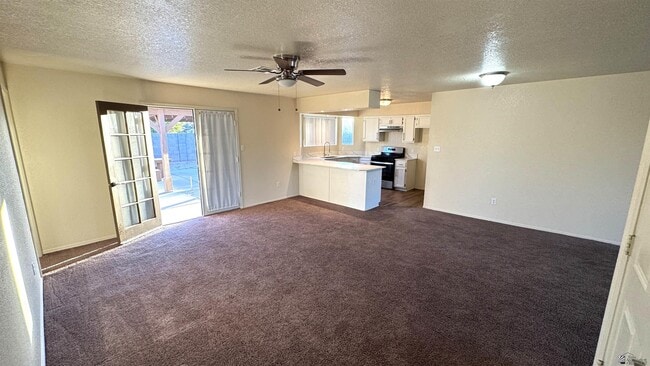 Building Photo - 8573 E 25th St