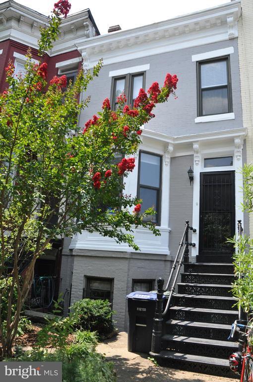 Building Photo - 1616 8th St NW