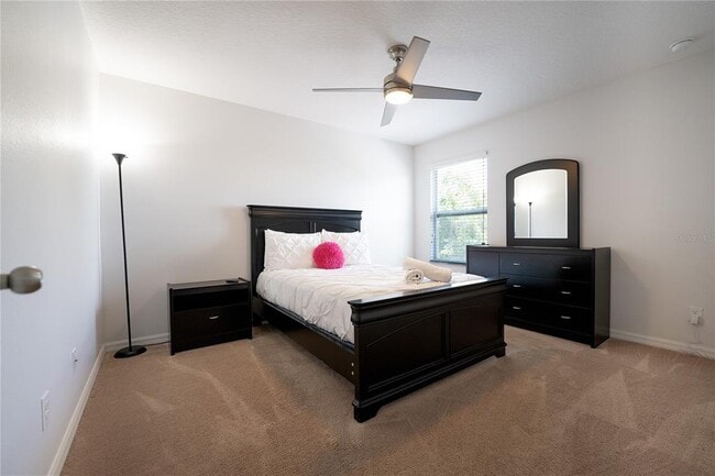 Building Photo - 335 Magical Way