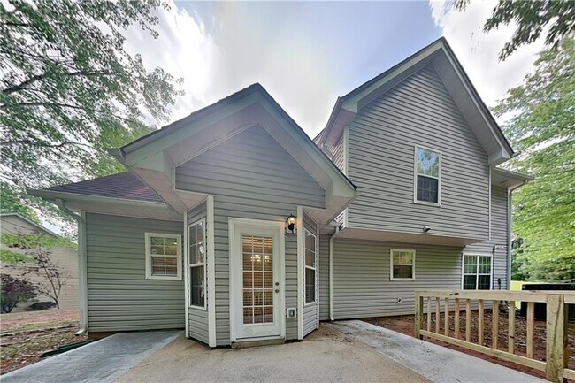 Building Photo - 6469 Lester Ln
