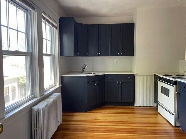 Building Photo - 443 River Ave