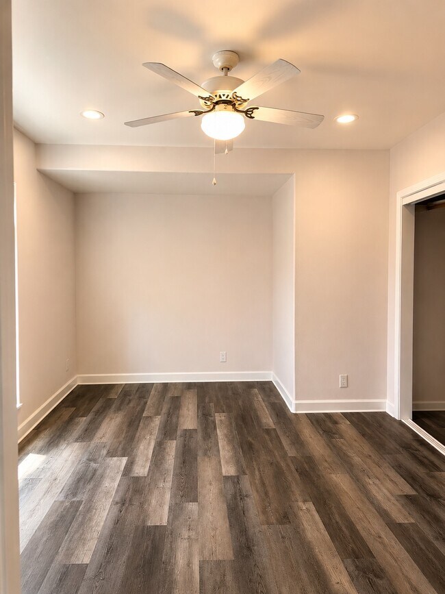 Picture shows half of main bedroon with attached bathroom. - 4534 Edgewood Pl