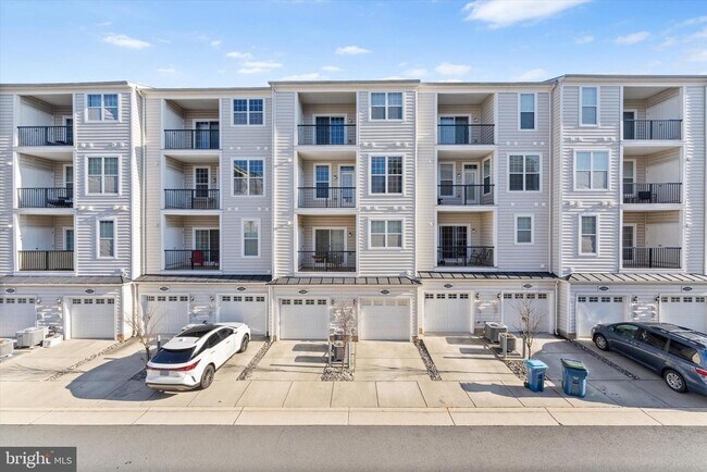 Building Photo - 23483 Logans Ridge Terrace