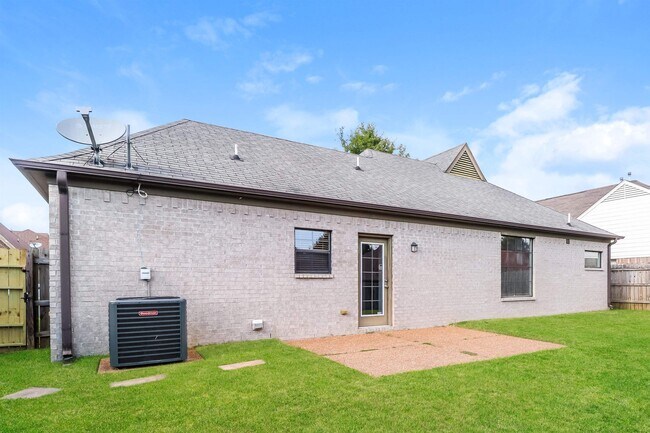 Building Photo - 10177 New Well Terrace