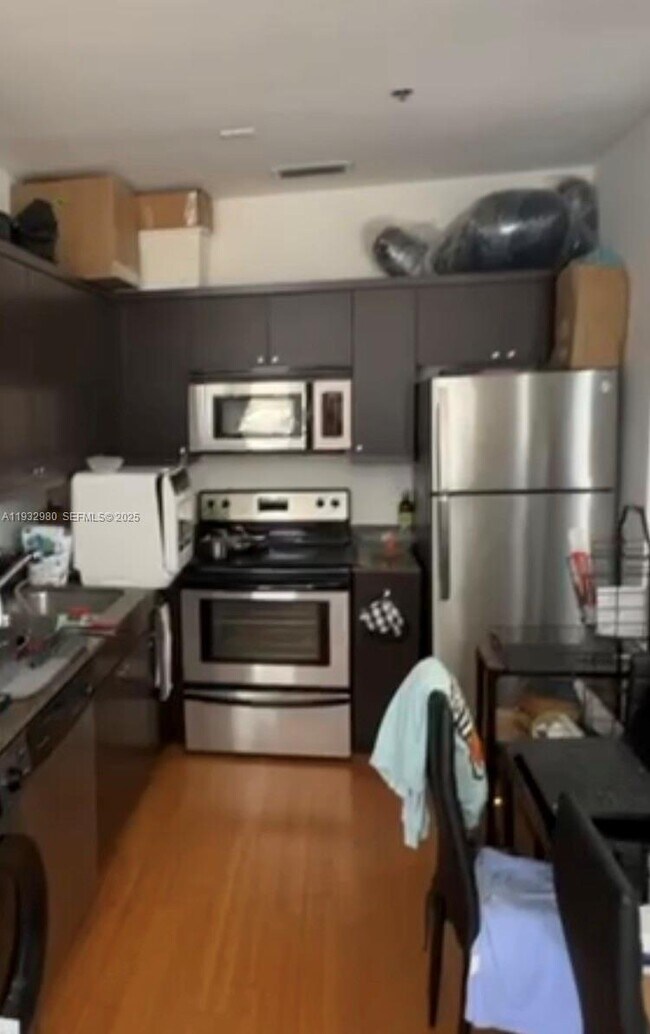 Building Photo - 1502 Jefferson Ave