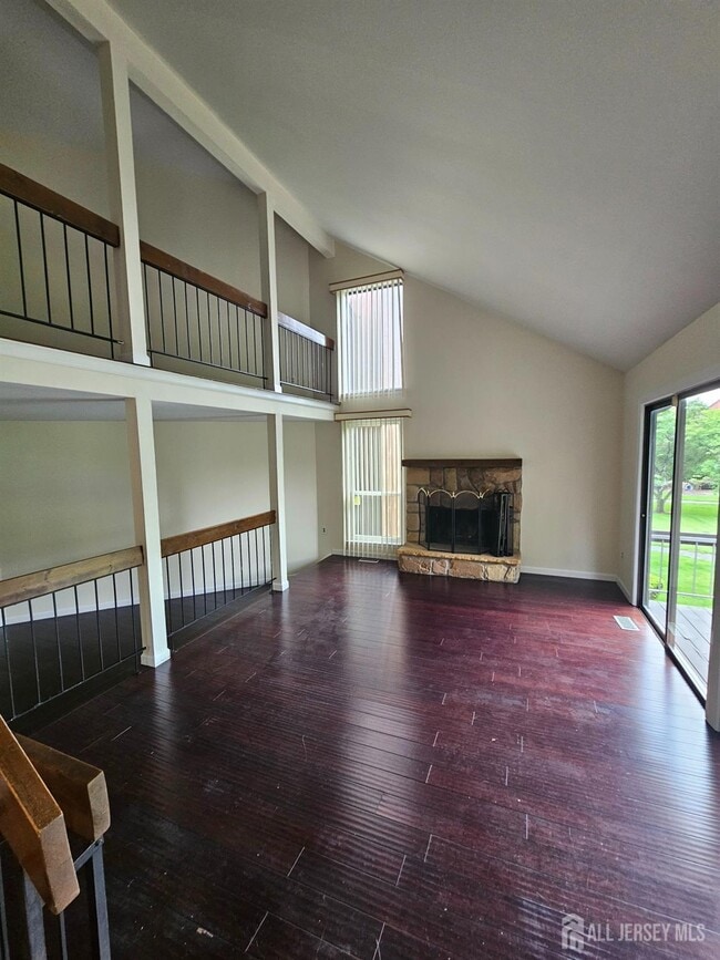 Building Photo - 498 Auten Rd