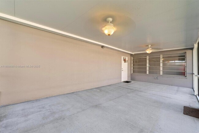 Building Photo - 1610 Fletcher St