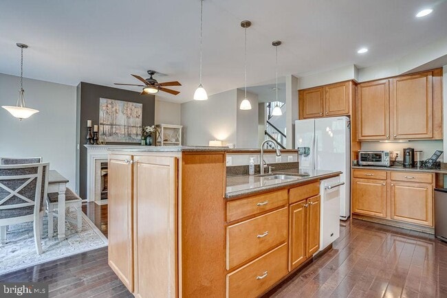 Building Photo - 5736 Governors Pond Cir