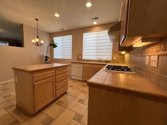 Building Photo - 2456 E Marquise Ct