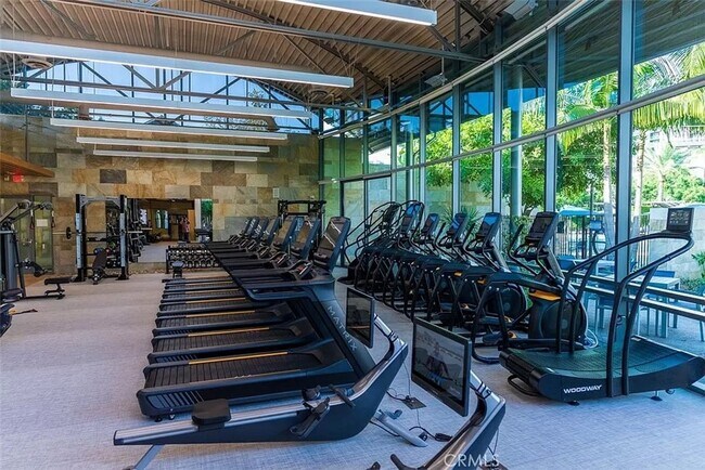 Building Photo - Luxury Condo Living in Central Park West –...