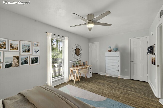 Interior Photo - Jake's Place