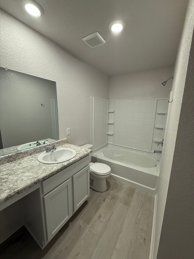 Building Photo - *Rent FREE until May1!* BRAND NEW Three Bedroom | Two Bathroom Home in Vilonia