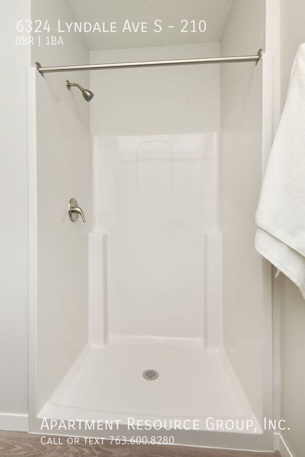 Building Photo - 6324 Lyndale Ave S