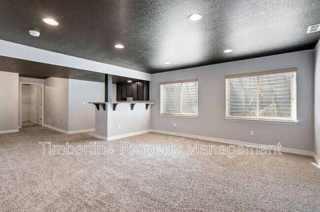Building Photo - 10202 Boulder Ridge Dr