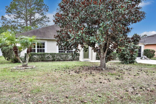 Building Photo - 11 Wheatfield Dr