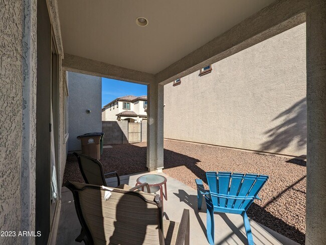 Building Photo - 1253 N 166th Ave