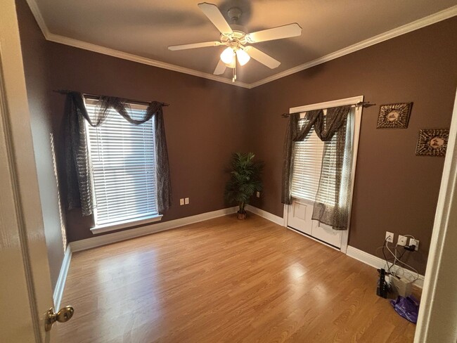 Building Photo - 14318 Parkmeadow Dr.