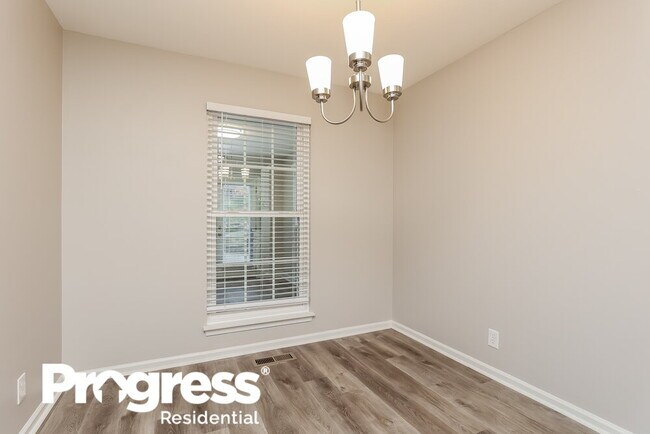 Building Photo - 3329 Quail Run Ct