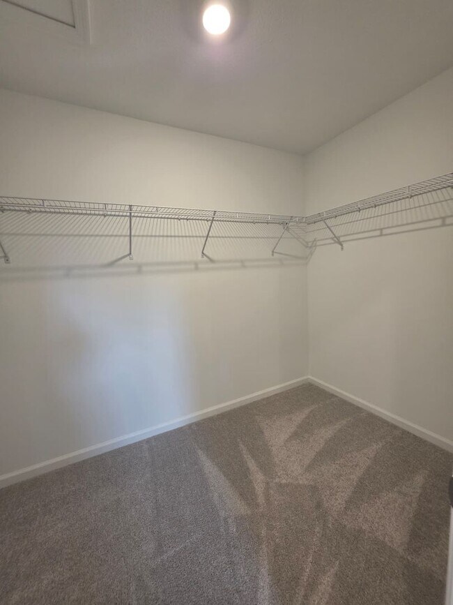 Building Photo - Brand-New 3-Bedroom Townhome in Crossprairie – Modern Living in St. Cloud