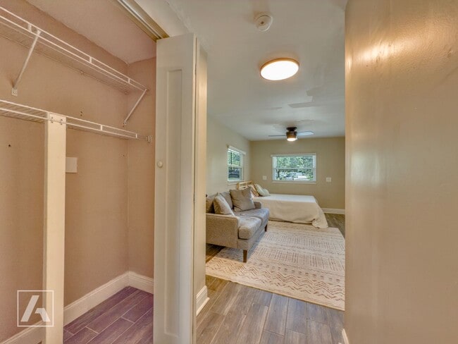 Building Photo - Stylish Renovated Studio – All Utilities I...