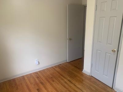 Building Photo - 2609 Farnell Dr