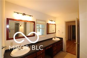 Building Photo - 6030 Crows Nest Dr