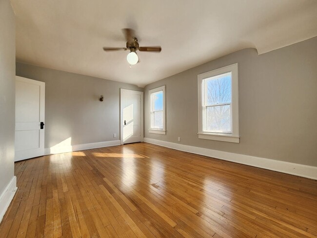 Building Photo - 183 N Wayne Ave