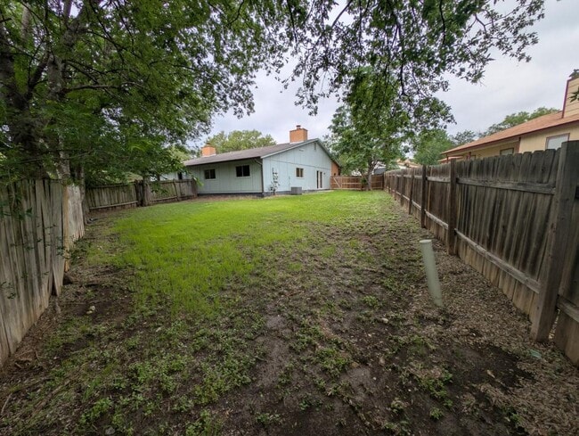 Building Photo - 14504 Waddesdon Bluff