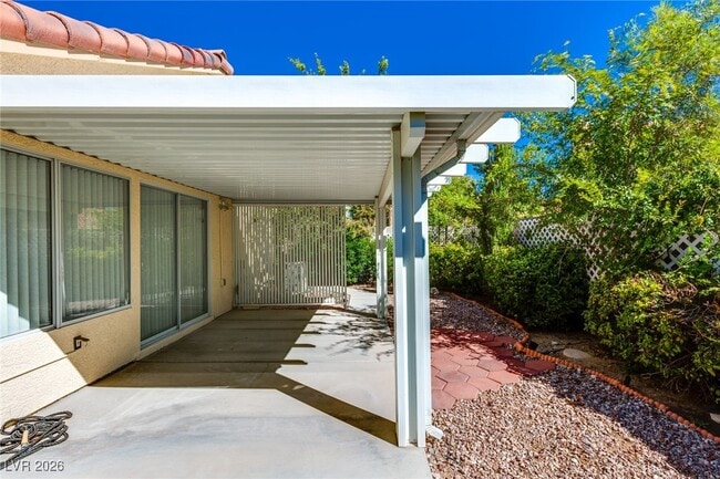 Building Photo - 324 Cavalla St