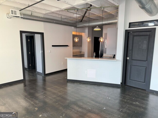 Primary Photo - 878 Peachtree St NE