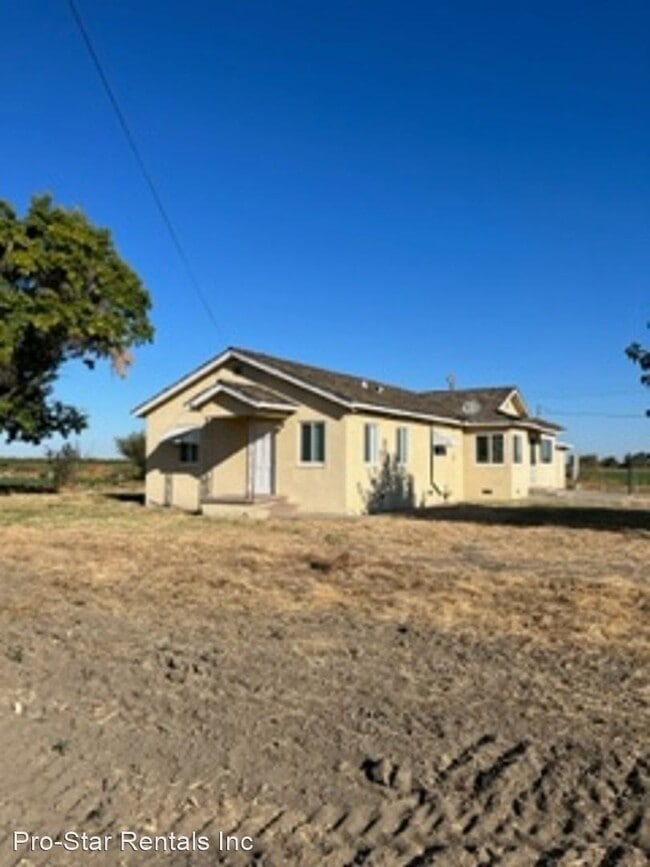 Primary Photo - 4 br, 2 bath House - 23508 Fremont Ave