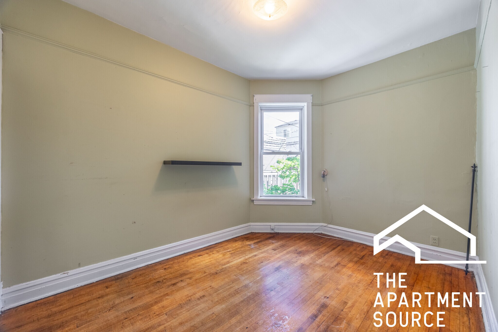 Building Photo - 1631 N Mozart St