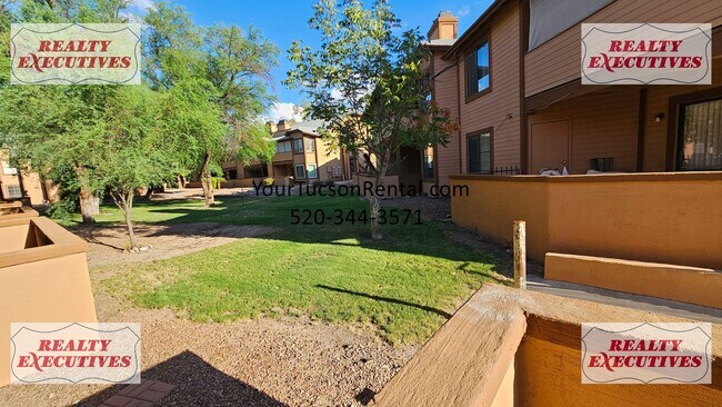 Building Photo - Downstairs - 3 Bedrooms and 2 baths with all appliances in Midvale Park
