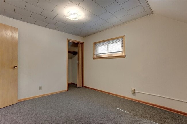 Building Photo - M&amp;E - 1803 1/2 11th St