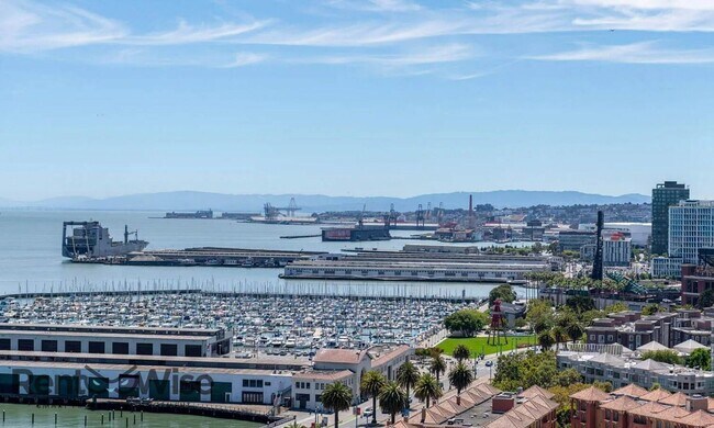 Building Photo - 501 Beale St