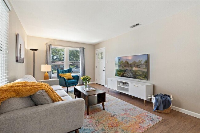 Building Photo - 4602 Chiappero Trail
