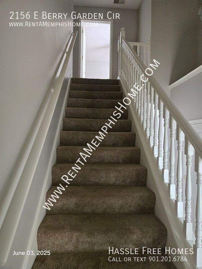 Building Photo - 2156 Berry Garden Cir W