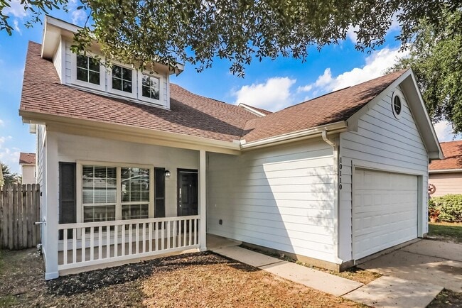 Building Photo - 10110 Berrybriar Ln