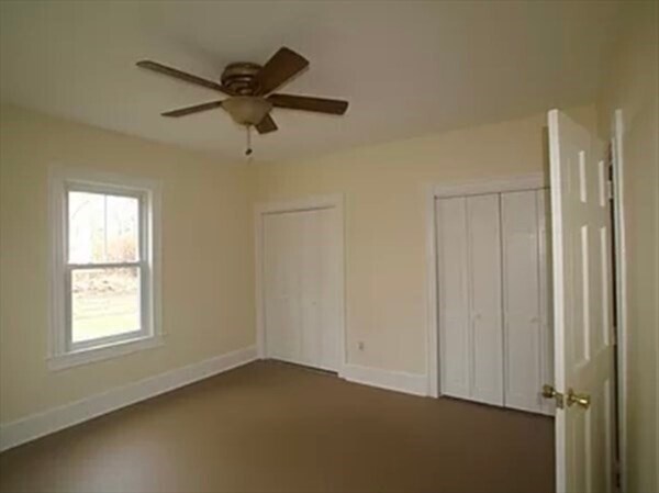 Building Photo - 5 Infield Ave