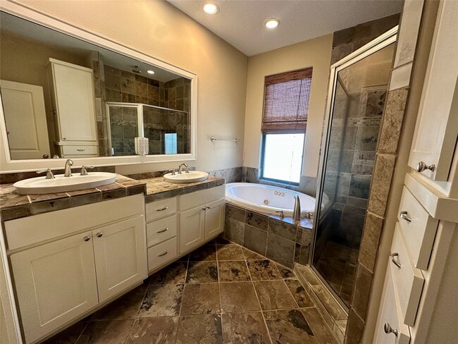 Building Photo - 1205 Birdsall St