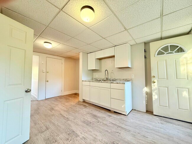 Building Photo - 145 Indigo Hill Rd