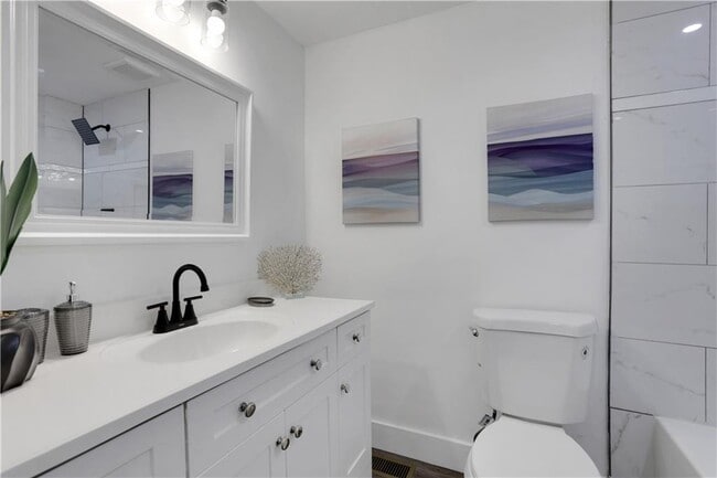 Building Photo - 2466 Old Hapeville Rd SW