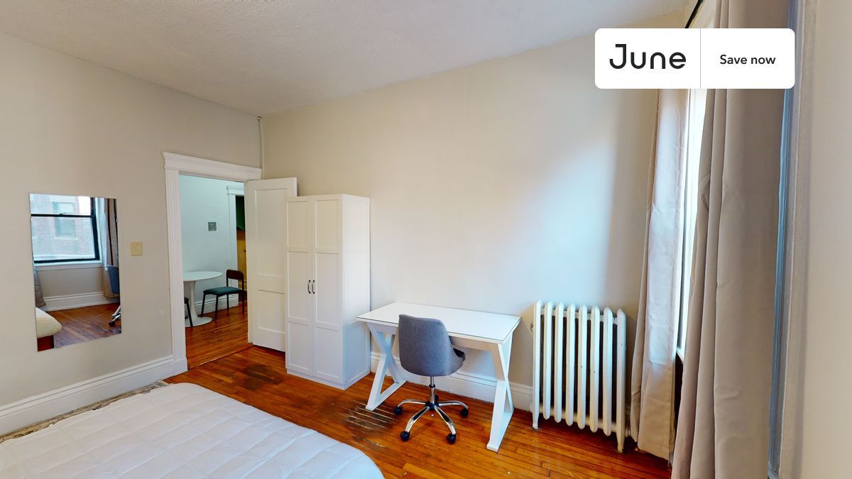 Building Photo - 31 Queensberry St