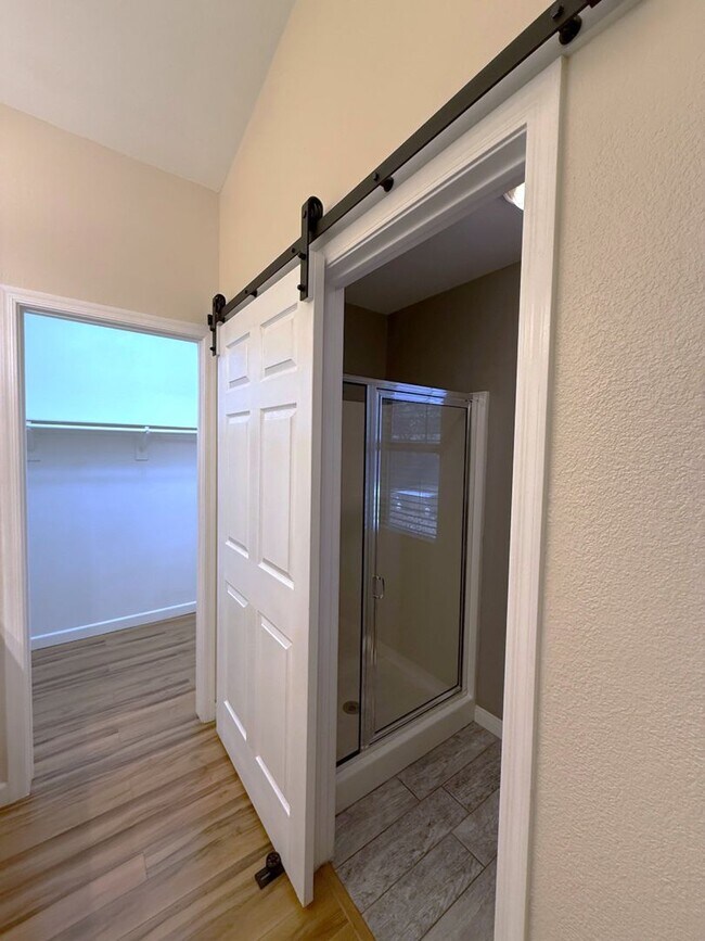 Building Photo - Rancho Alta Mira Single Story Home with 2 Car Garage