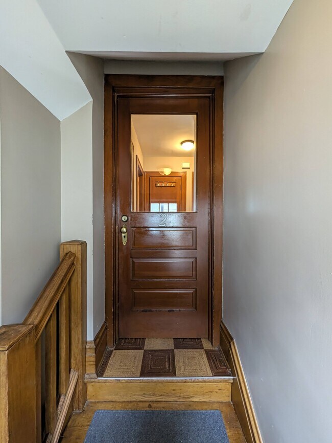 Building Photo - 68 Garber St