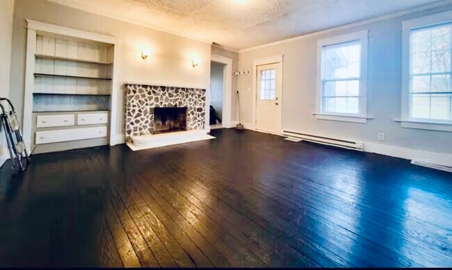 Building Photo - 1803 Harlansburg Rd